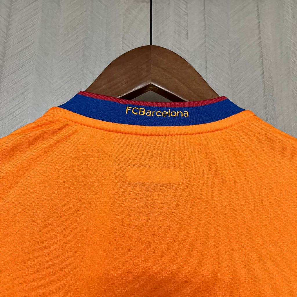 2006-07 Barcelona Away Retro