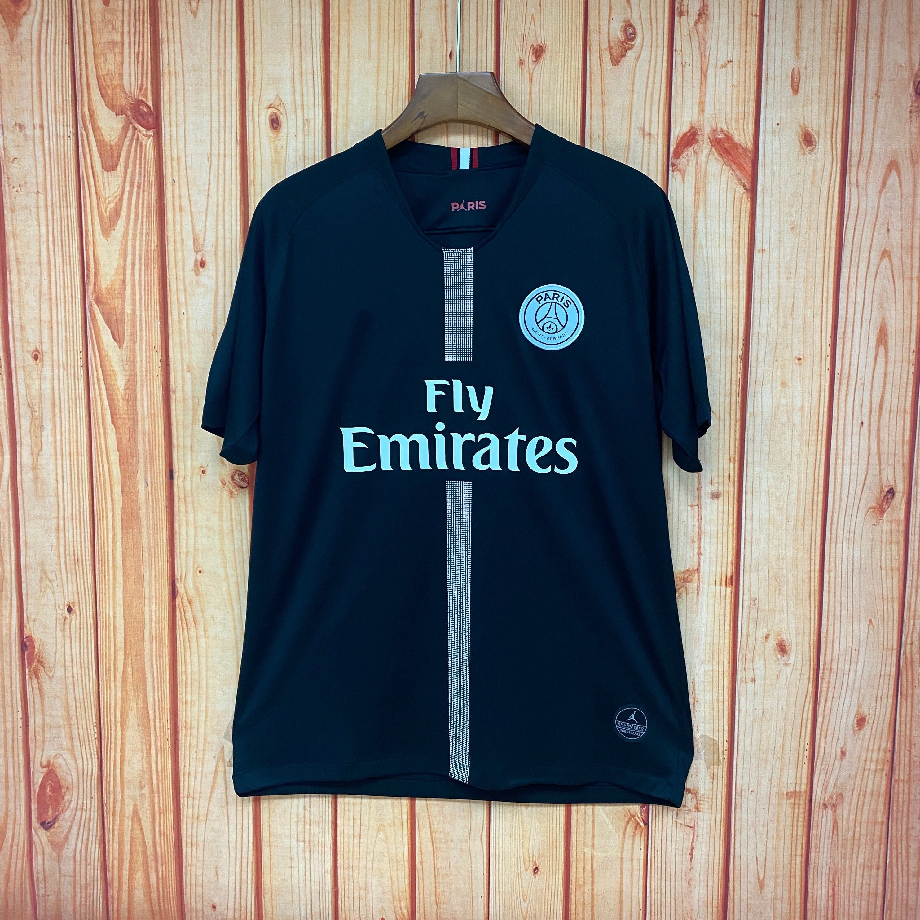 2018-19 Paris black Retro