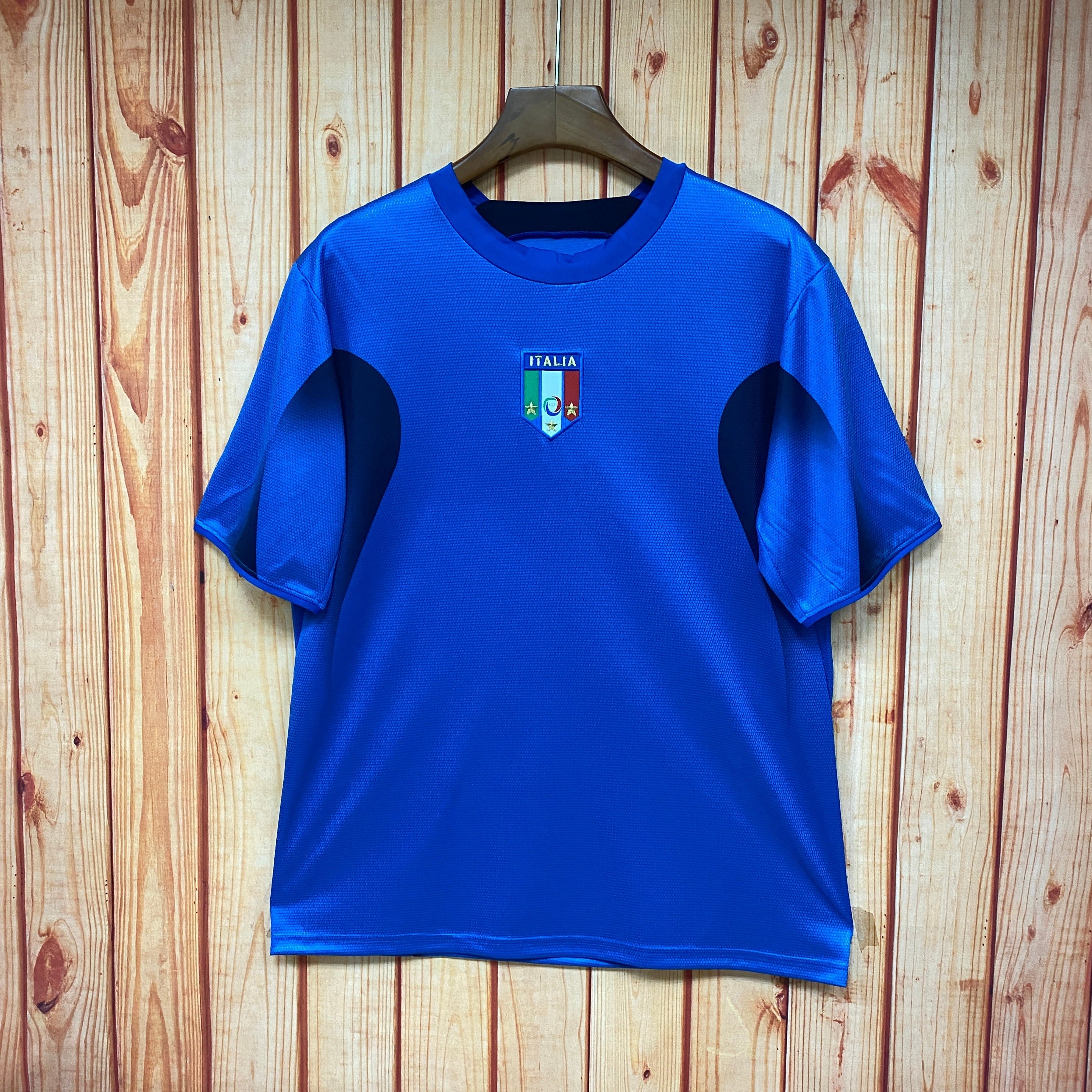 2006 Italy home Retro