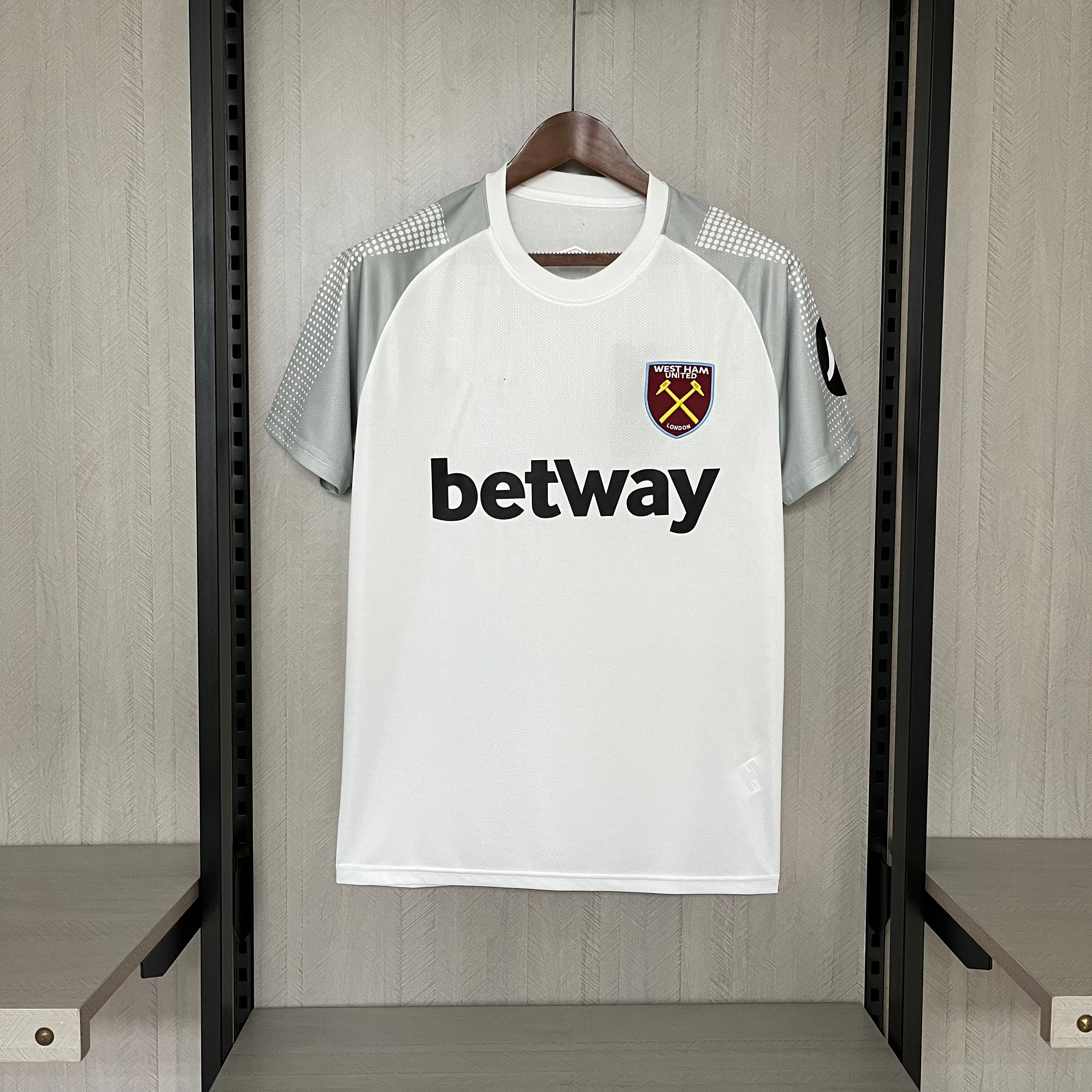 2024-25 West Ham United Away