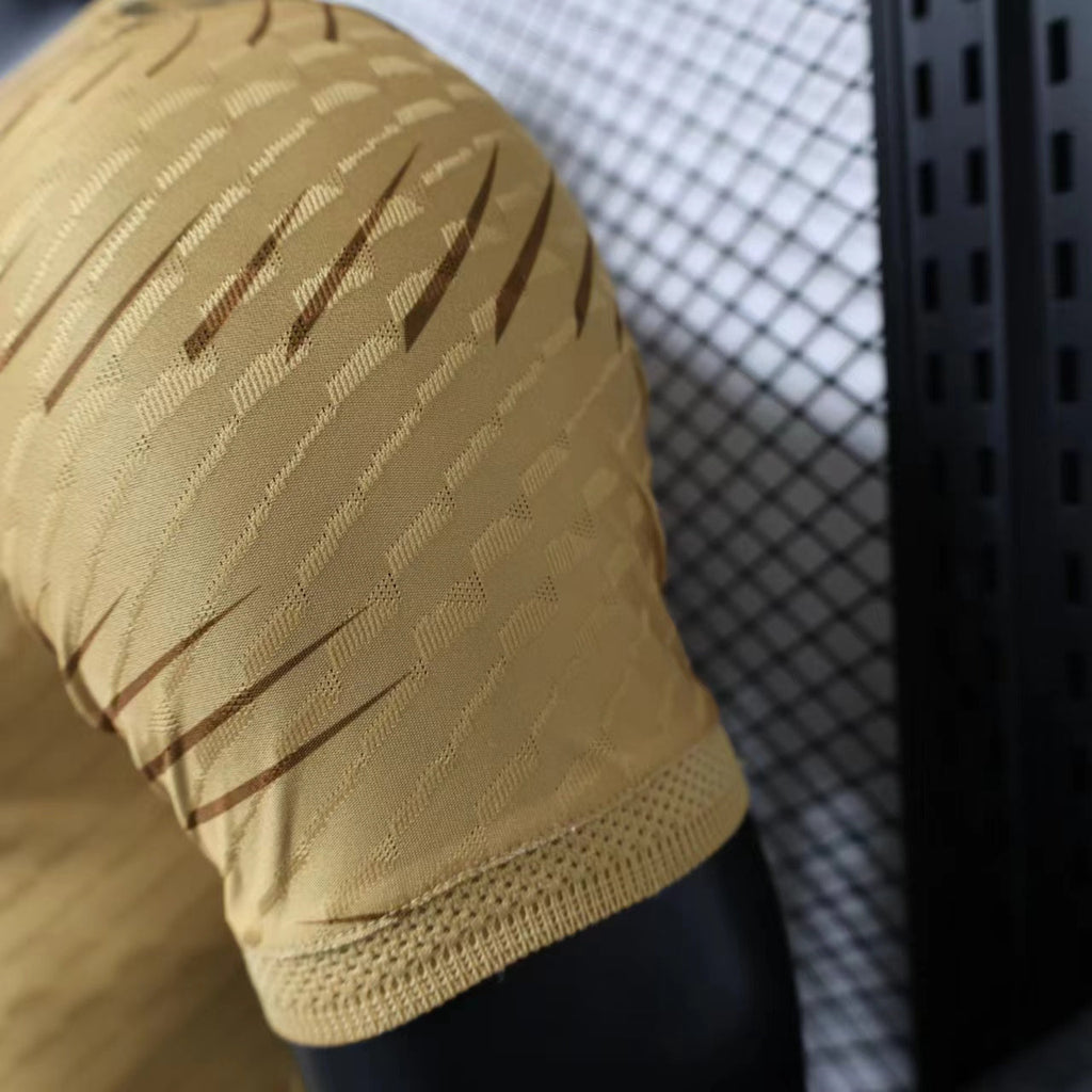 2025-26 Real Madrid Special Gold Player