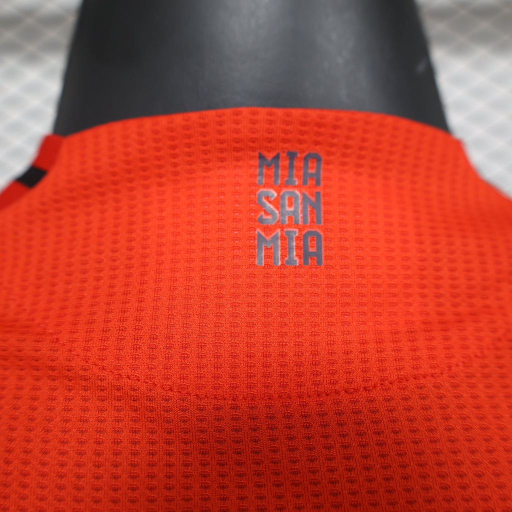 2024-25 Bayern Munich Home Player