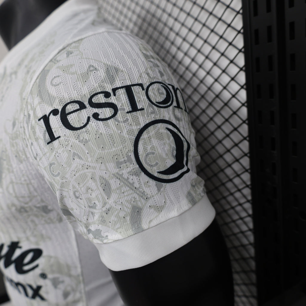 2024-25 Americas White Player