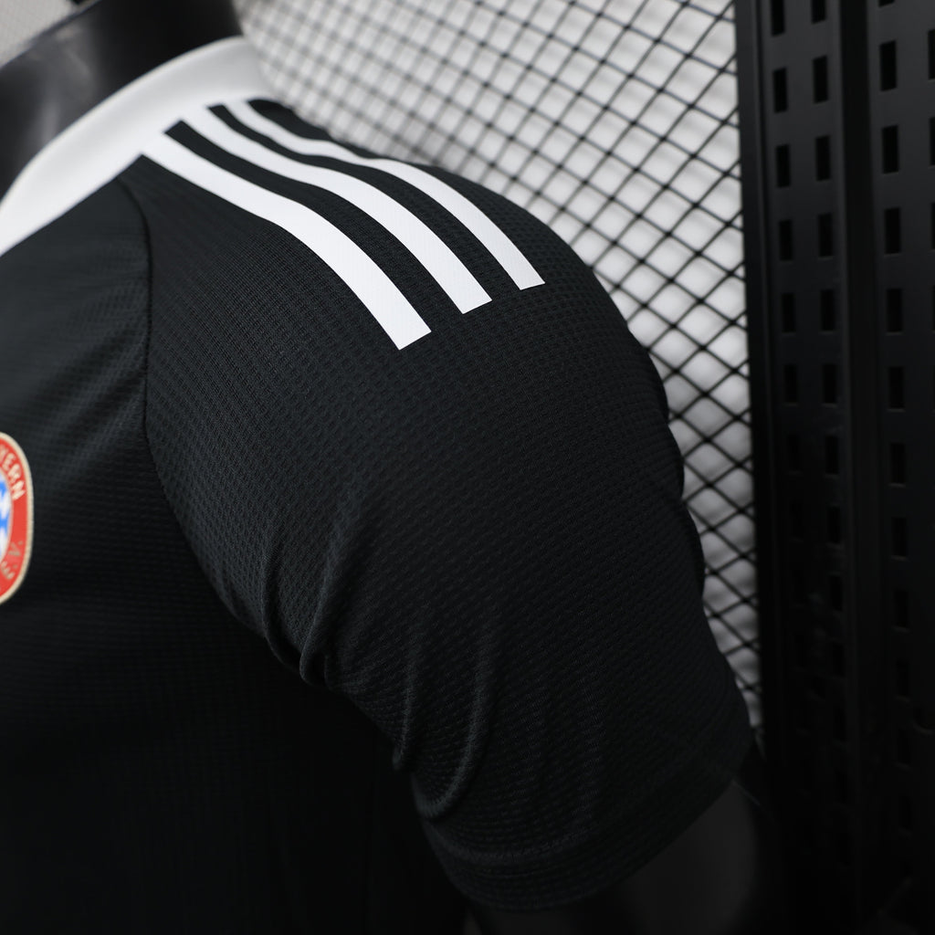 2024-25 Bayern Munich Black Goalkeeper Player
