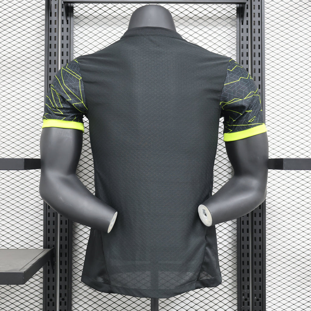 2025-26 BVB Special Black Player