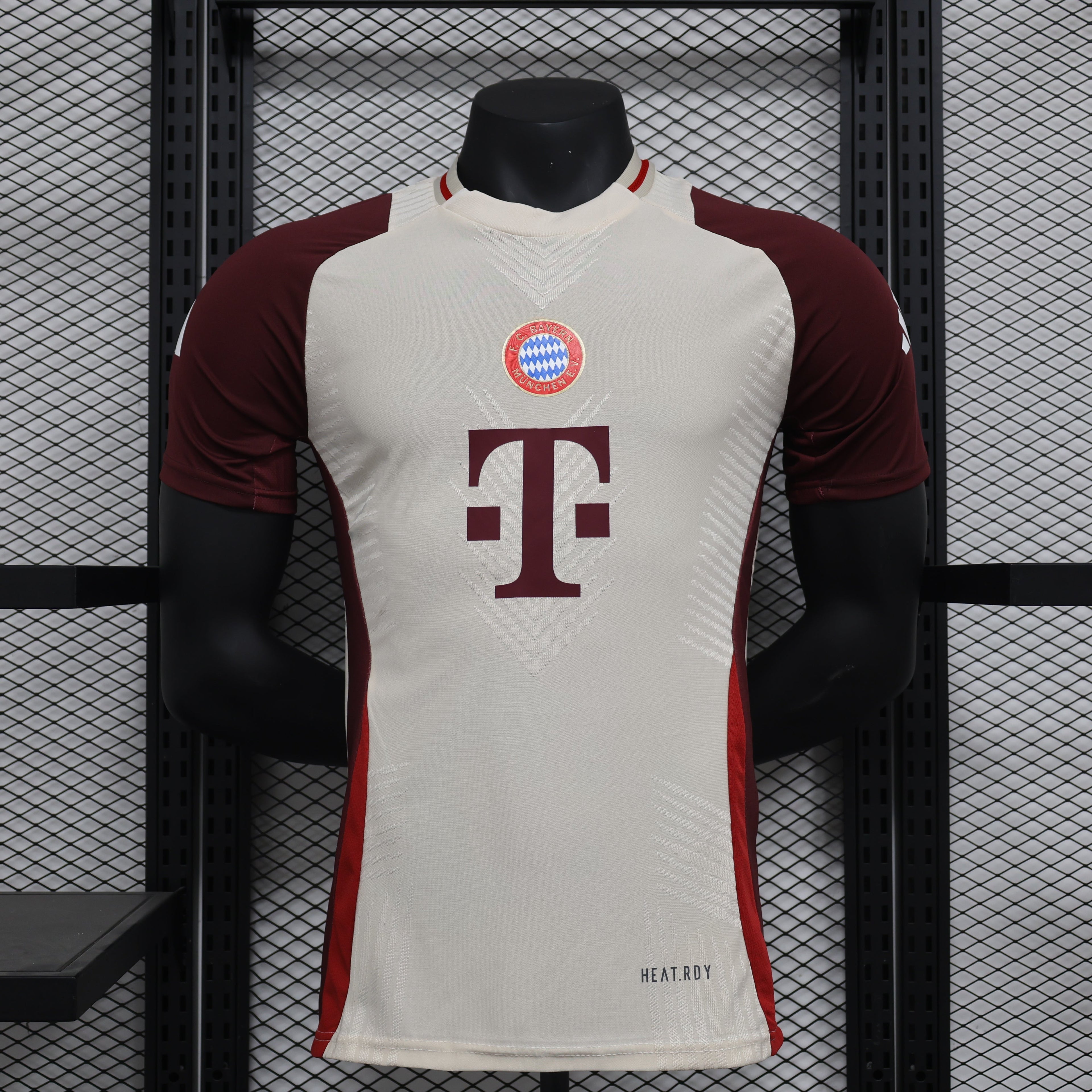 2024-25 Bayern Munich Special Edition Player