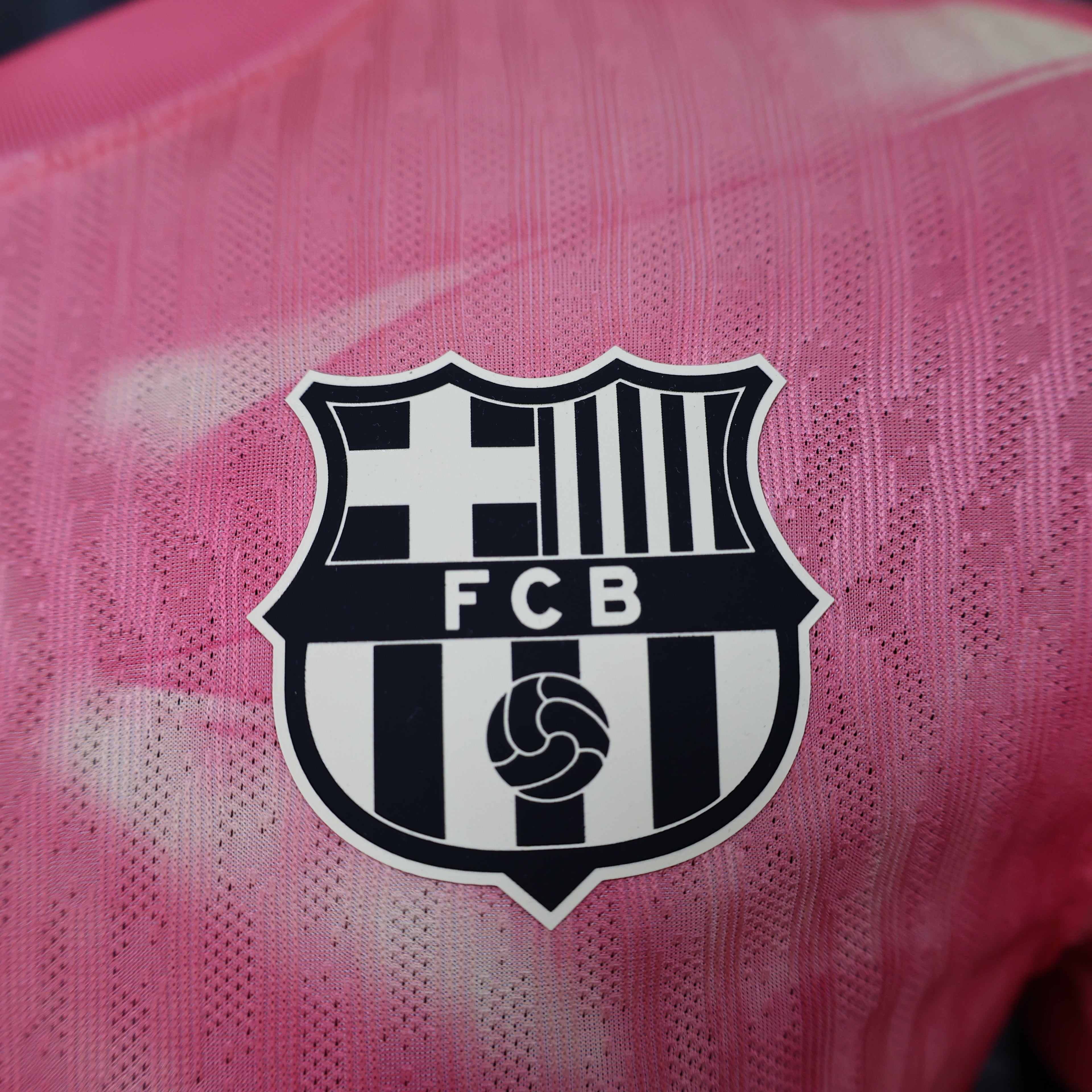 2024-25 Barcelona Pink special edition Player