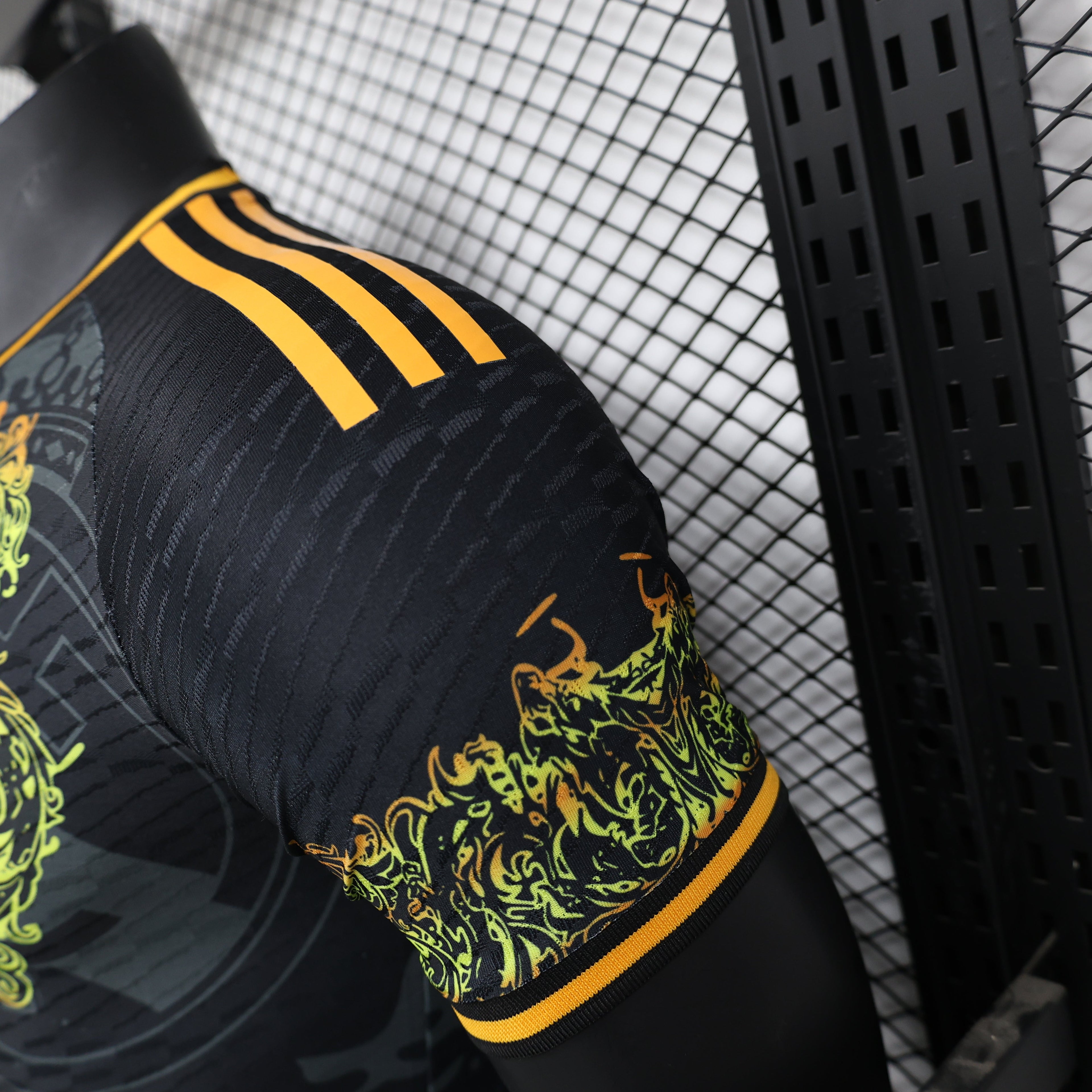 2025-26 Real Madrid Special Black Dragon Player