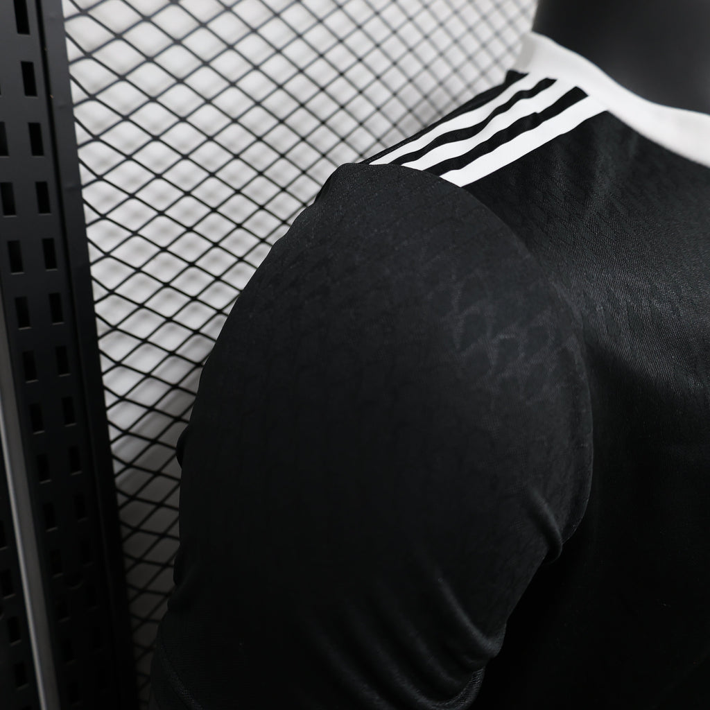 2025-26 Real Madrid Special Black Player