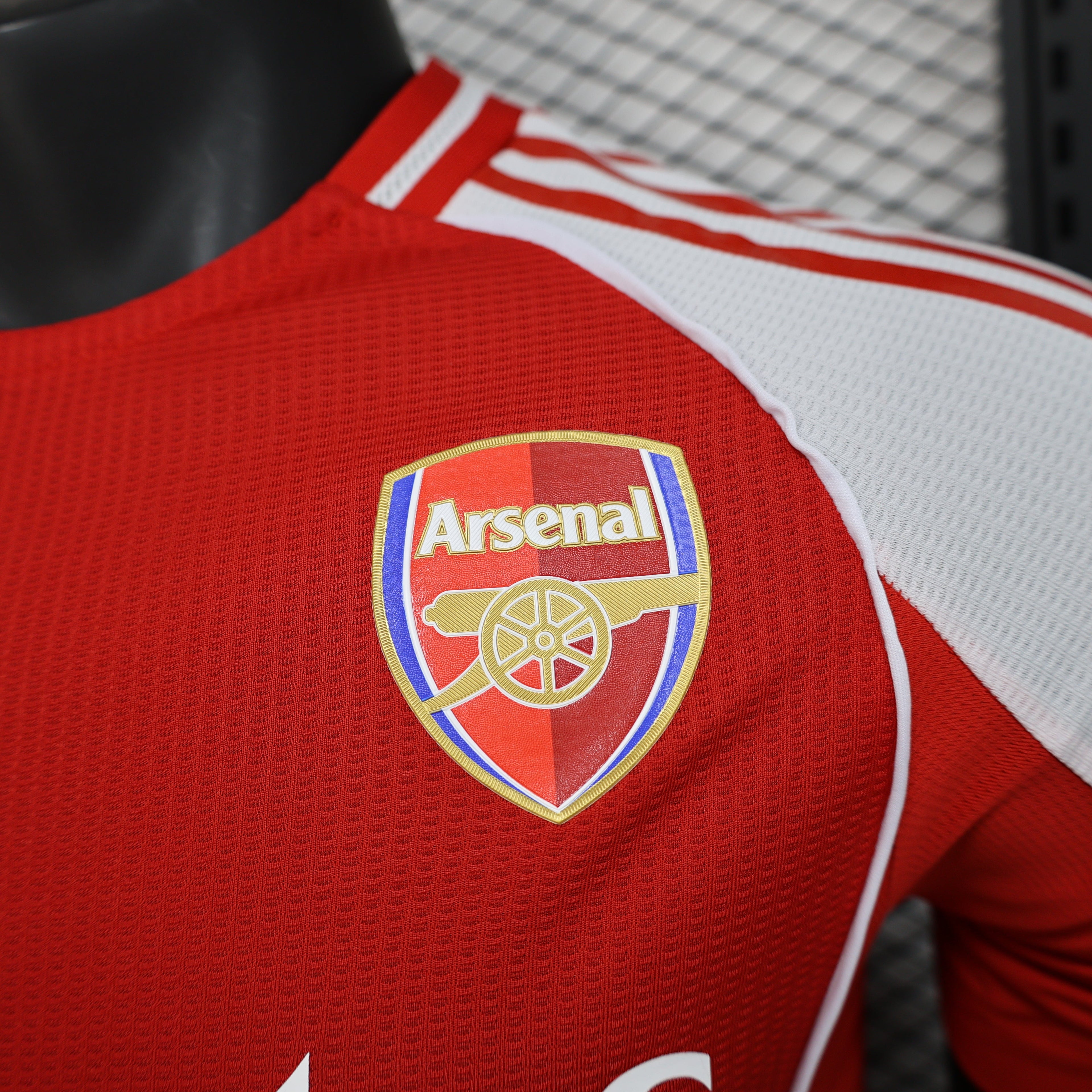2025-26 Arsenal Special Red Player Size