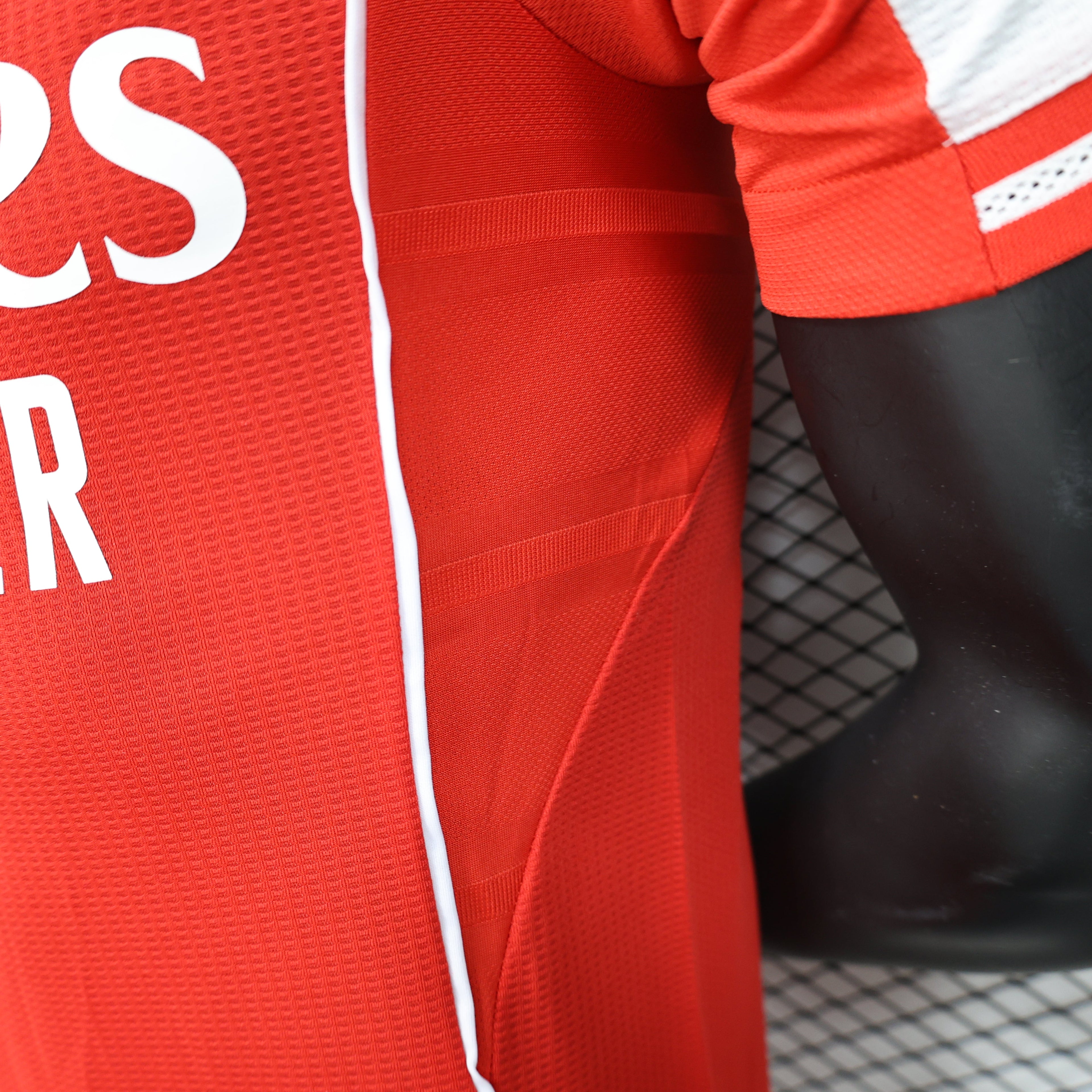 2025-26 Arsenal Special Red Player Size