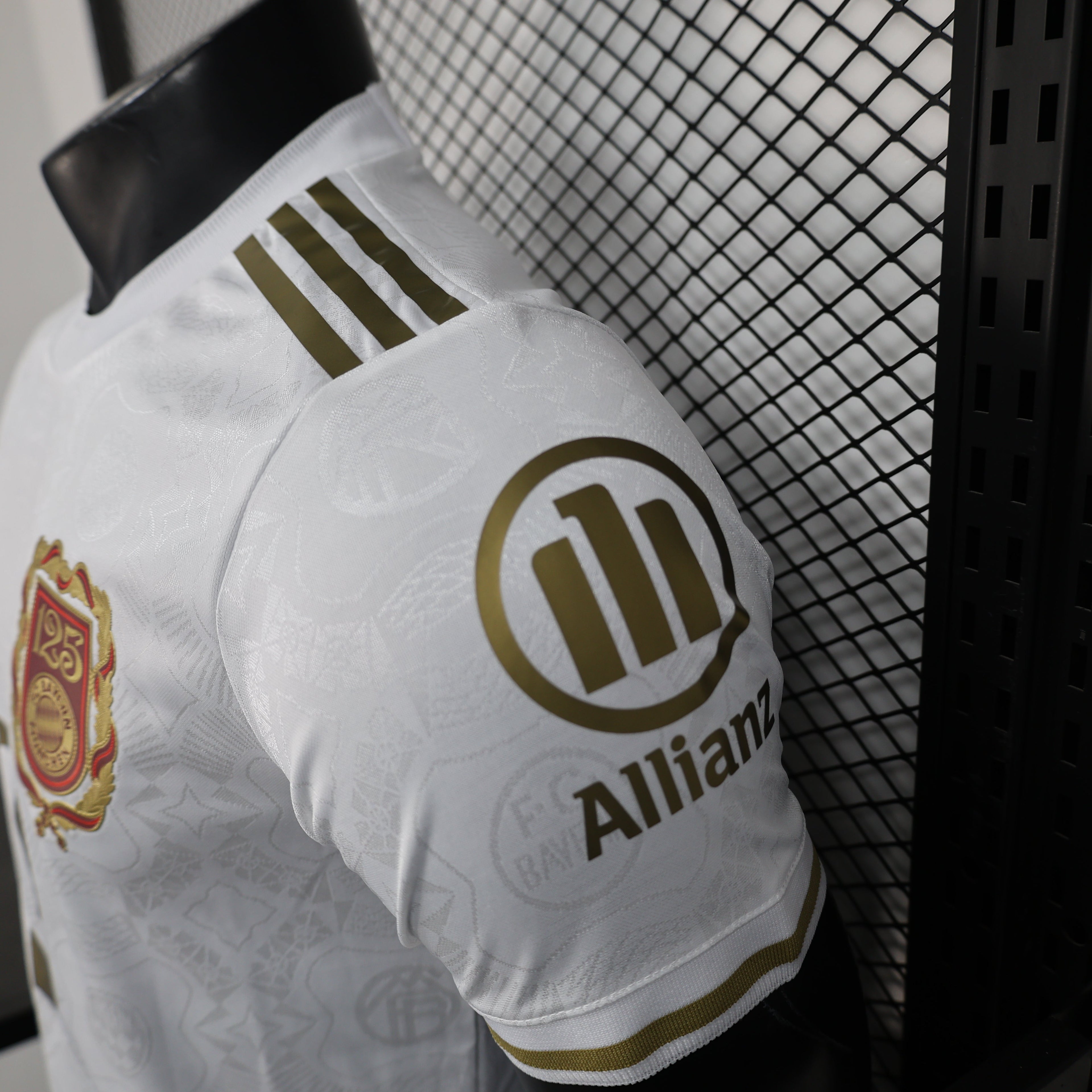 2025-26 Bayern Munich 125 Years White Player