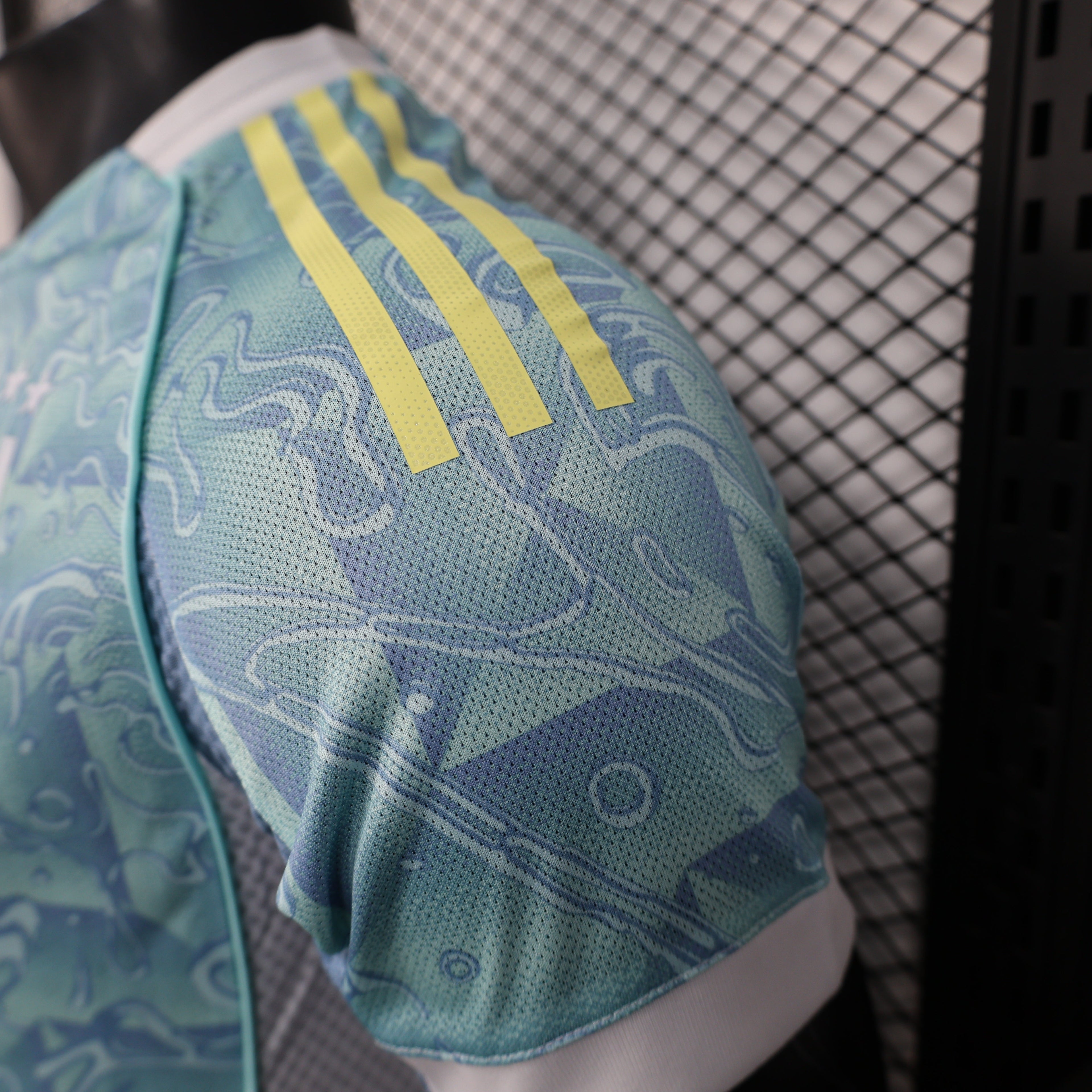 2025-26 Juventus Away Player Version