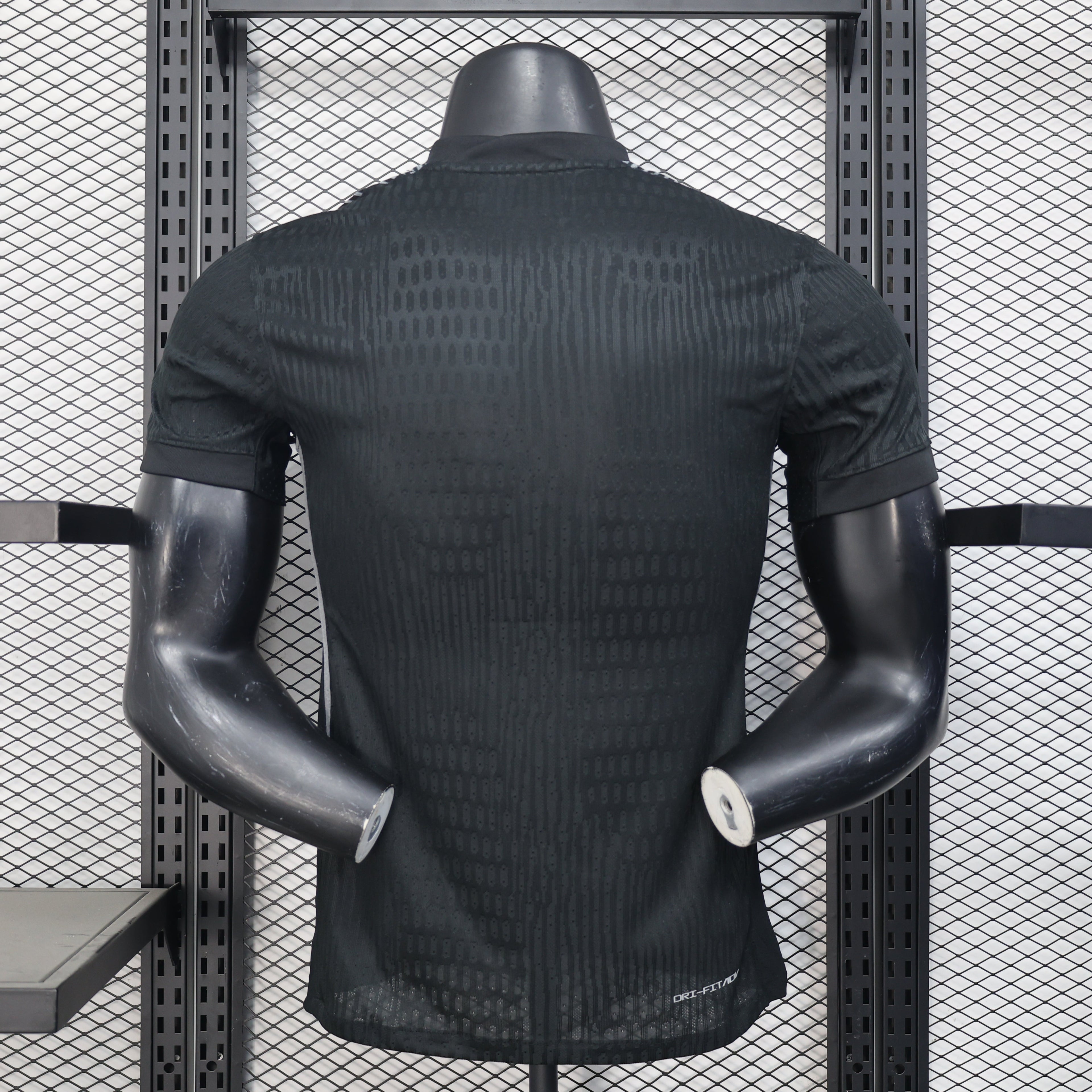 2025-26 Paris Goalkeeperl Player