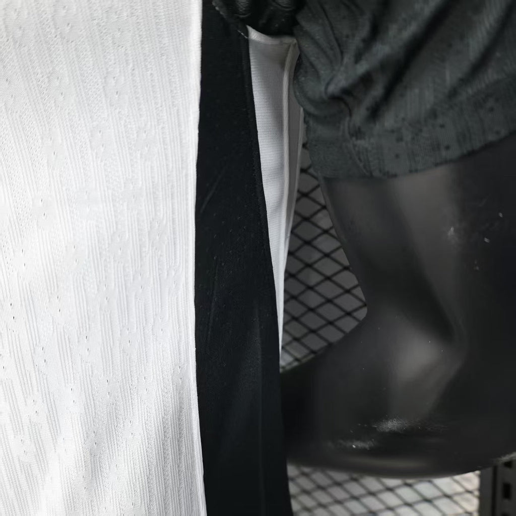 2025-26 Corinthians Home Player Size