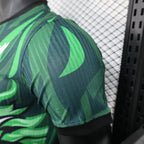 Versión especial del jugador del Dragón Verde del Liverpool 2025-26