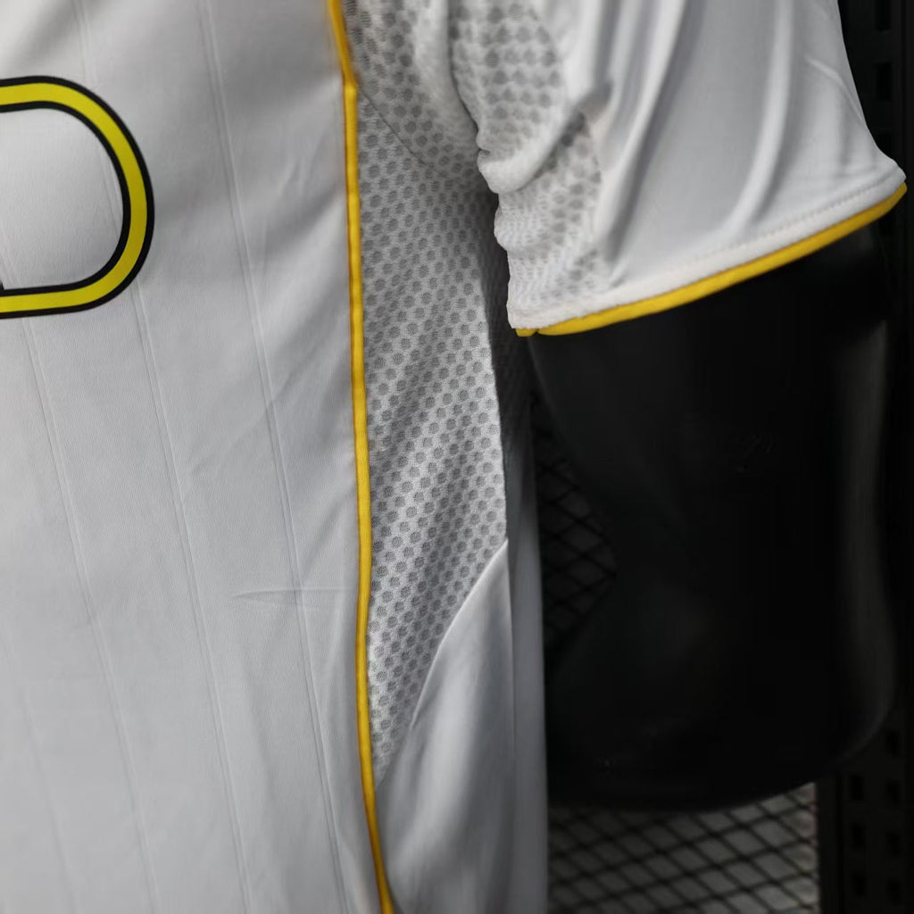 2025-26 Riyadh Victory Second Away Player