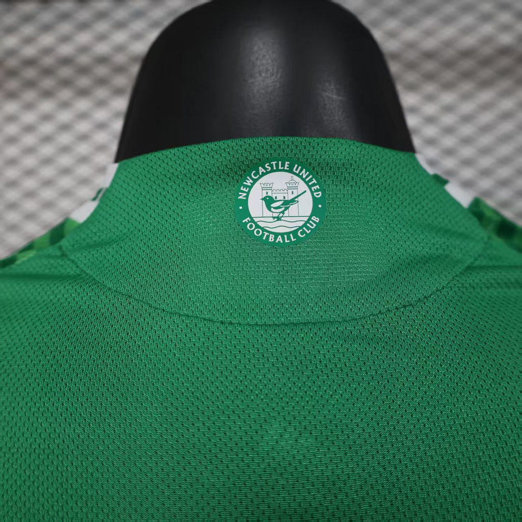 2025-26 Newcastle Away Player