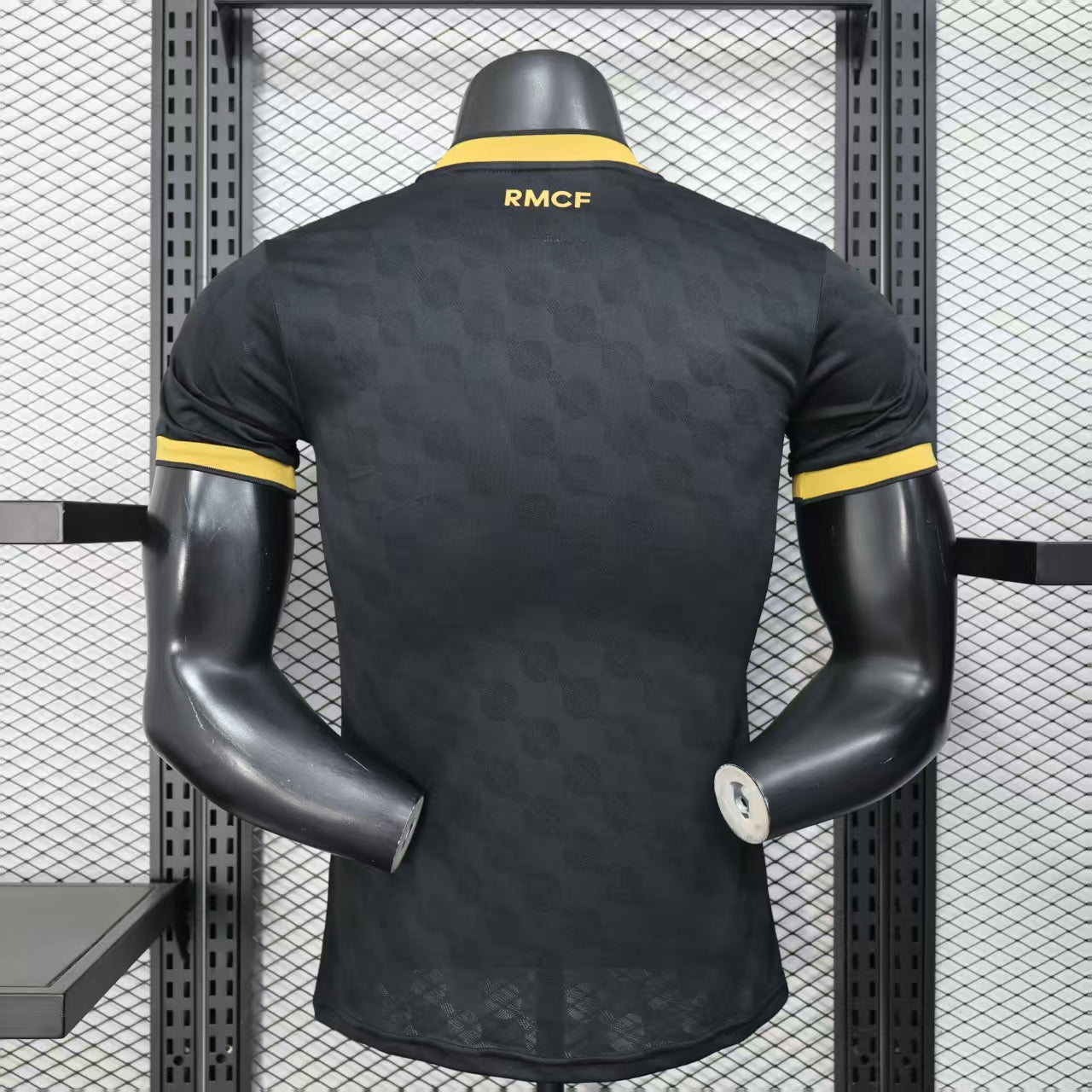 2025-26 Real Madrid Special Black-Gold Player