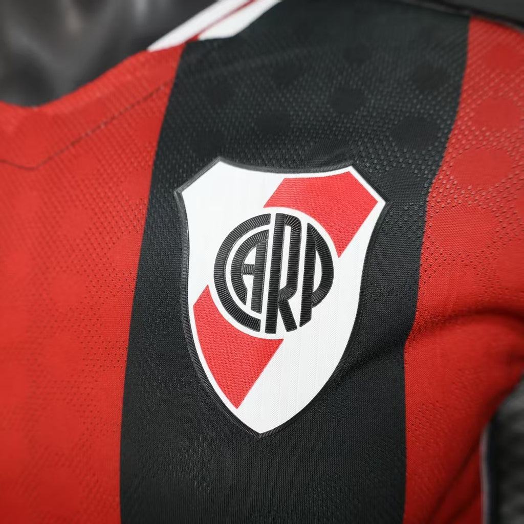 Camiseta Jugador Mangas Largas Negra River Plate 2025-26