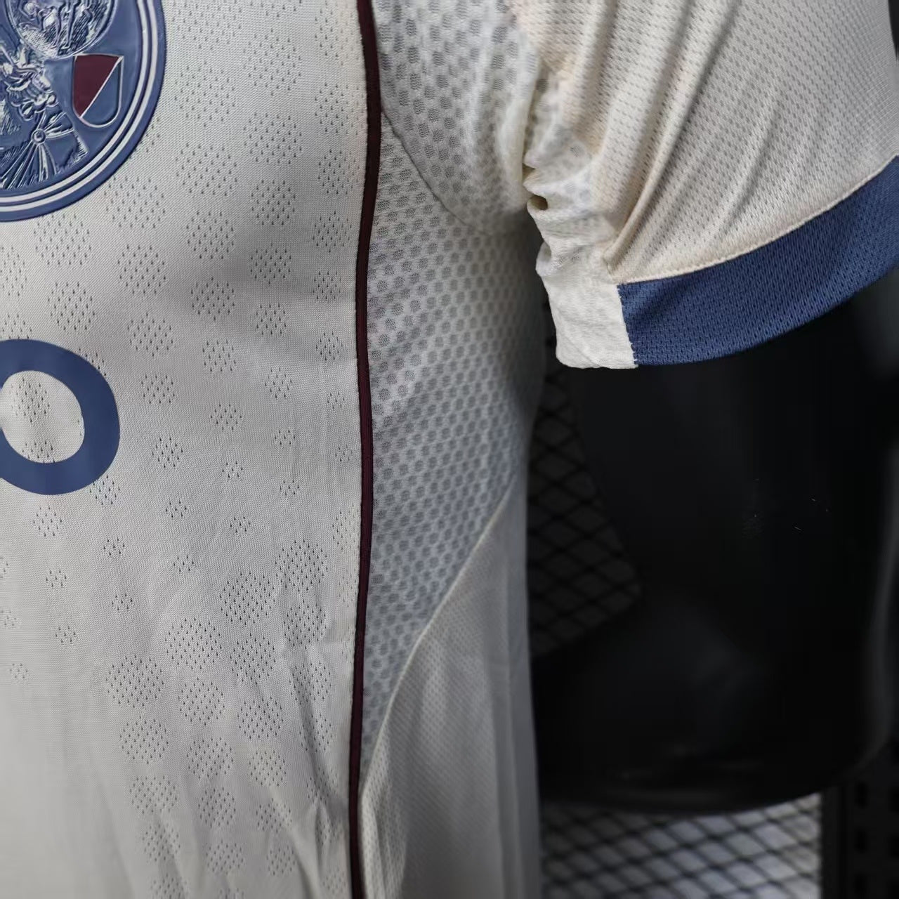 Versión del segundo jugador visitante del Ajax 2025-26