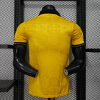 Spielerversion der Wolves-Heimversion für die Saison 2025/26