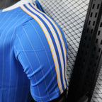 Real Madrid Trikot 2025/26 (Freizeitstil, Blau, Spielerversion)
