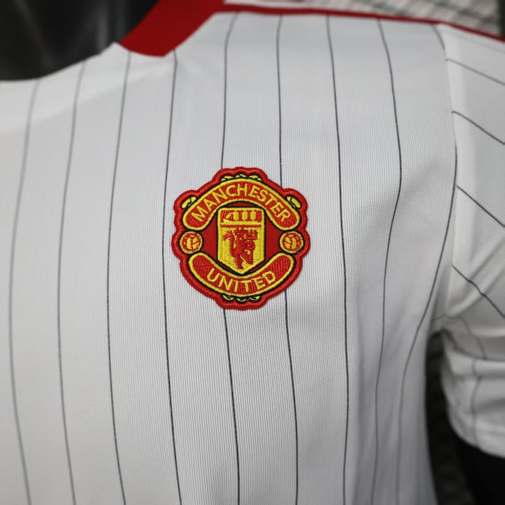 2025-26 Manchester United Casual style White Player